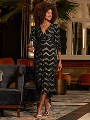 Sosandar Black Chevron Print Knot Front Midi Dress - Image 5 of 5