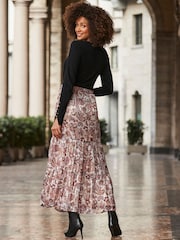 Sosandar Natural Paisley Print Metallic Stripe Tiered Maxi Skirt - Image 5 of 5