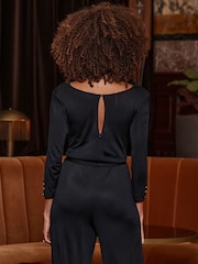 Sosandar Cowl Neck Wide Leg Jumpsuit - Imagen 4 de 5
