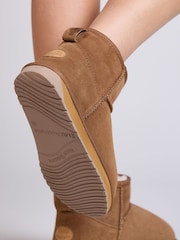 EMU Australia Brown Stinger Micro Sheepskin Boots - Image 4 of 12