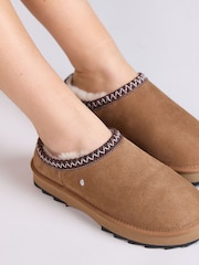 EMU Australia Brown Sharky Scuff Sheepskin Slippers - Image 5 of 12