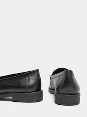 Yours Curve Black Extra Wide Fit Tassel Trim Leather Loafers - Image 4 of 5