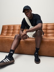Белый - Шорты Челси с логотипом Adidas Small Essentials - Image 6 of 7