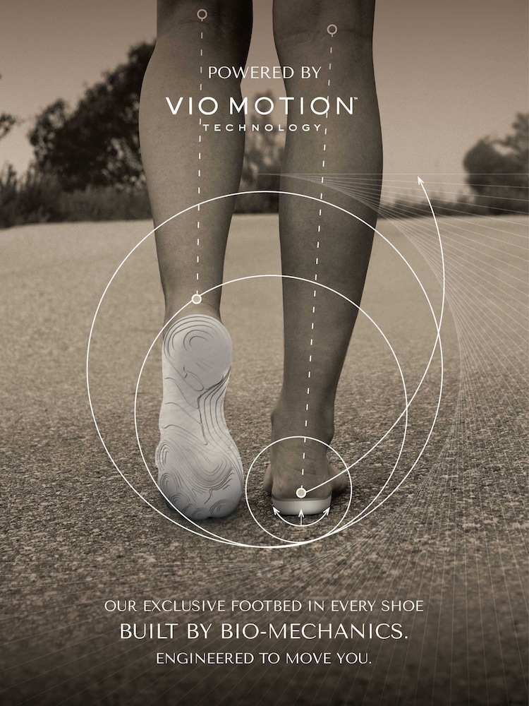 Vionic Mens 23Walk 2.0 Wide Fit Trainers - Image 8 of 8