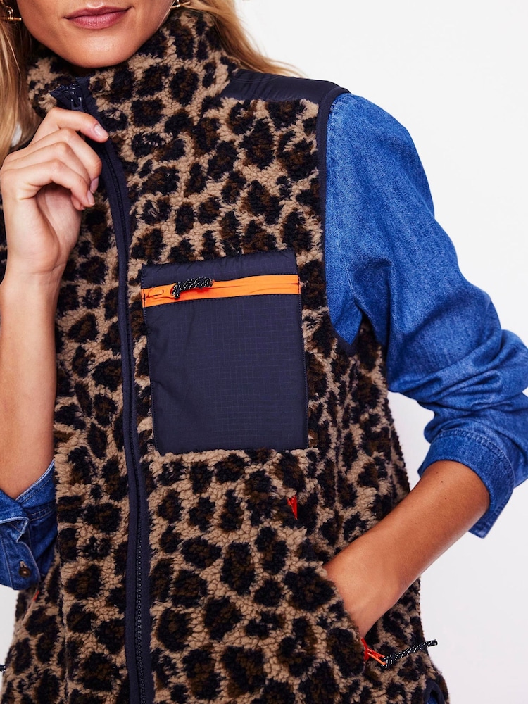 Boden Brown Truro Borg Gilet - Image 2 of 5