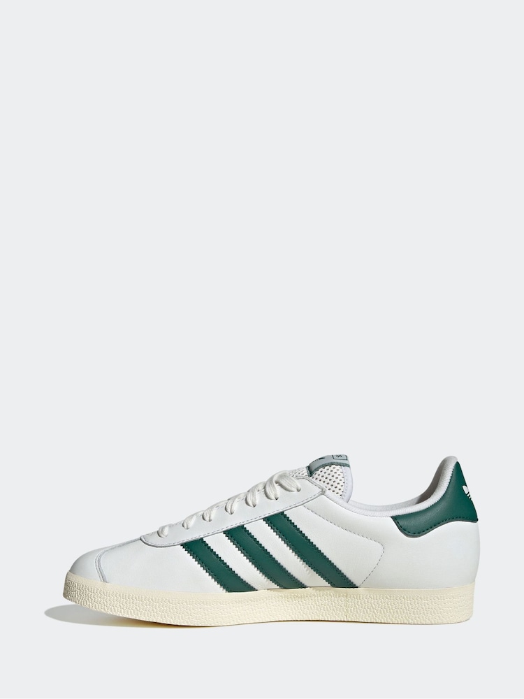 adidas Originals White/Green Gazelle Trainers - Image 2 of 9 adidas Originals White/Green Gazelle Trainers - Image 2 of 9