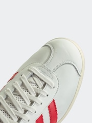 adidas Originals White/Red Gazelle Trainers - Image 6 of 9