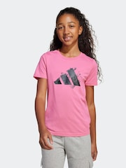 وردي - تيشِرت رياضي بطبعة زهور من adidas - صورة 1 من 1
