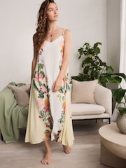 Yellow Floral Kew Collection 100% Cotton Slip - Image 3 of 11