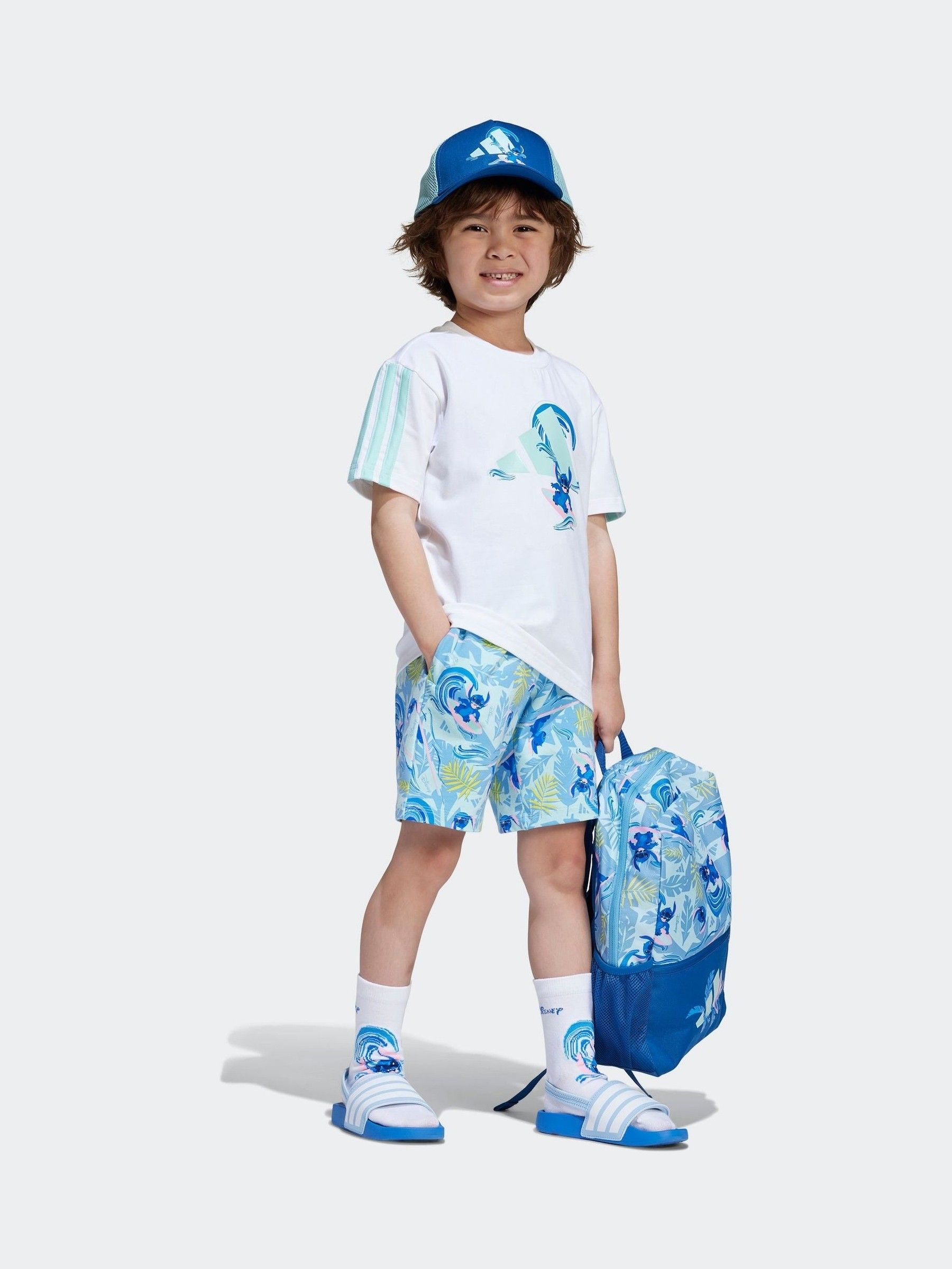 Next：日本 adidas Disney Lilo and Stitch トップス & ショートパンツ