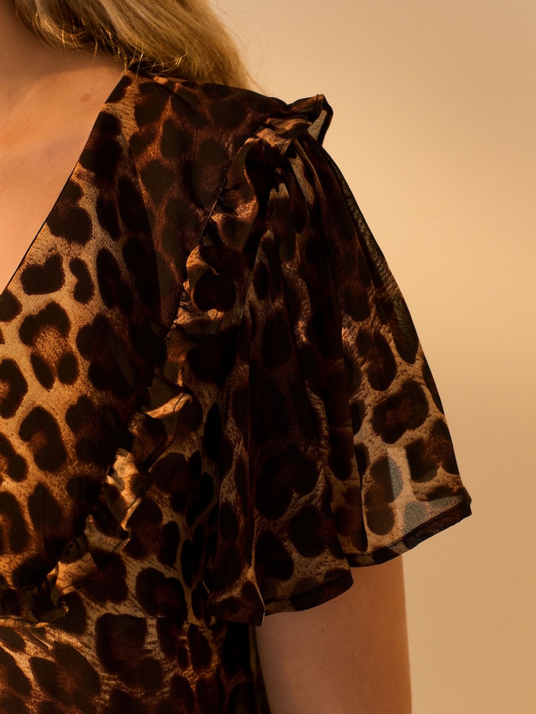 Leopard Print Peter Pan Collar Sheer Short Sleeve Blouse - Image 4 of 7