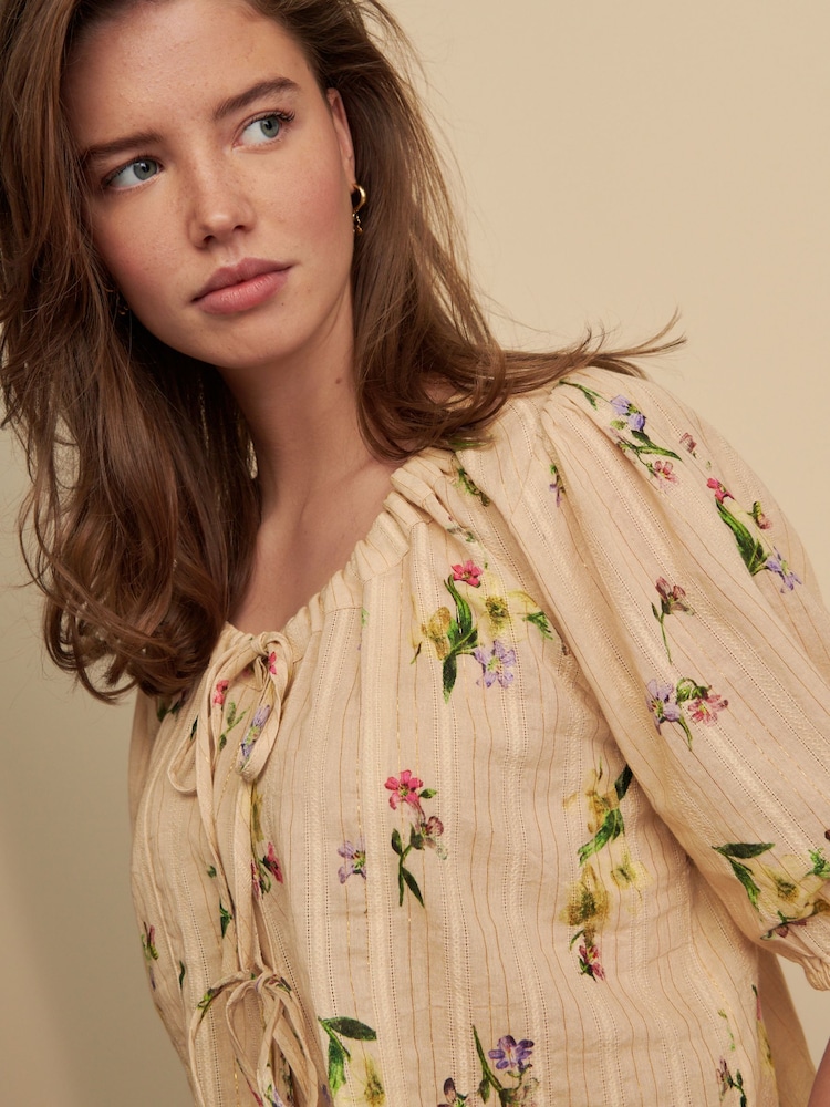 Natural Floral Print Tie Front Puff Short Sleeve Top - Image 5 of 8