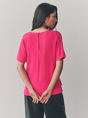 Pink and Bright Animal Printed Textured Fabric Boxy T-Shirts 2 Pack - Image 5 of 13