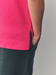 Pink and Bright Animal Printed Textured Fabric Boxy T-Shirts 2 Pack - Image 6 of 13