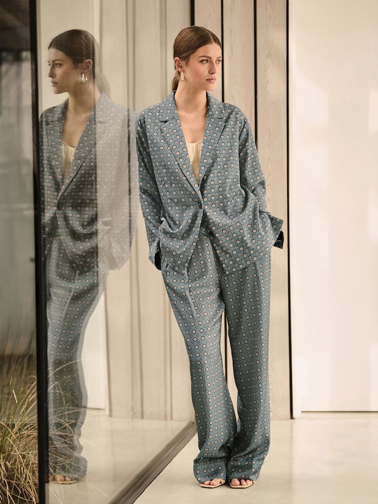Blau - Hose mit weitem Beinschnitt und geometrischem Print - Image 1 of 8