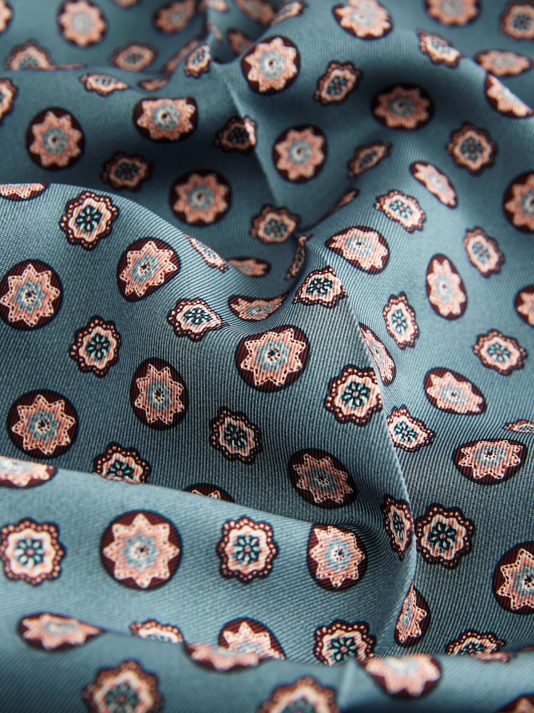 Blau - Hose mit weitem Beinschnitt und geometrischem Print - Image 8 of 8