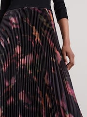 Phase Eight Black Rhea Woven Hem Abstract Dress - Image 5 of 6