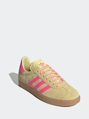 adidas Originals Yellow Gazelle Trainers - Image 3 of 10