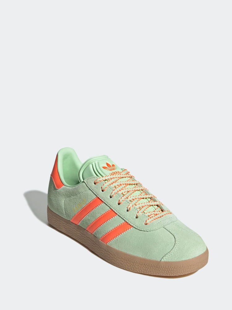 adidas Originals Green Ground Gazelle Trainers - Image 3 of 9