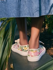 Kew Collection с цветочным принтом - Кроссовки для бейсбола Forever Comfort ® Round Toe Chunky - Image 4 of 8