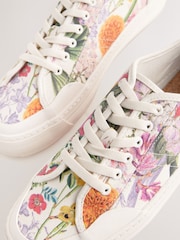Kew Collection с цветочным принтом - Кроссовки для бейсбола Forever Comfort ® Round Toe Chunky - Image 8 of 8