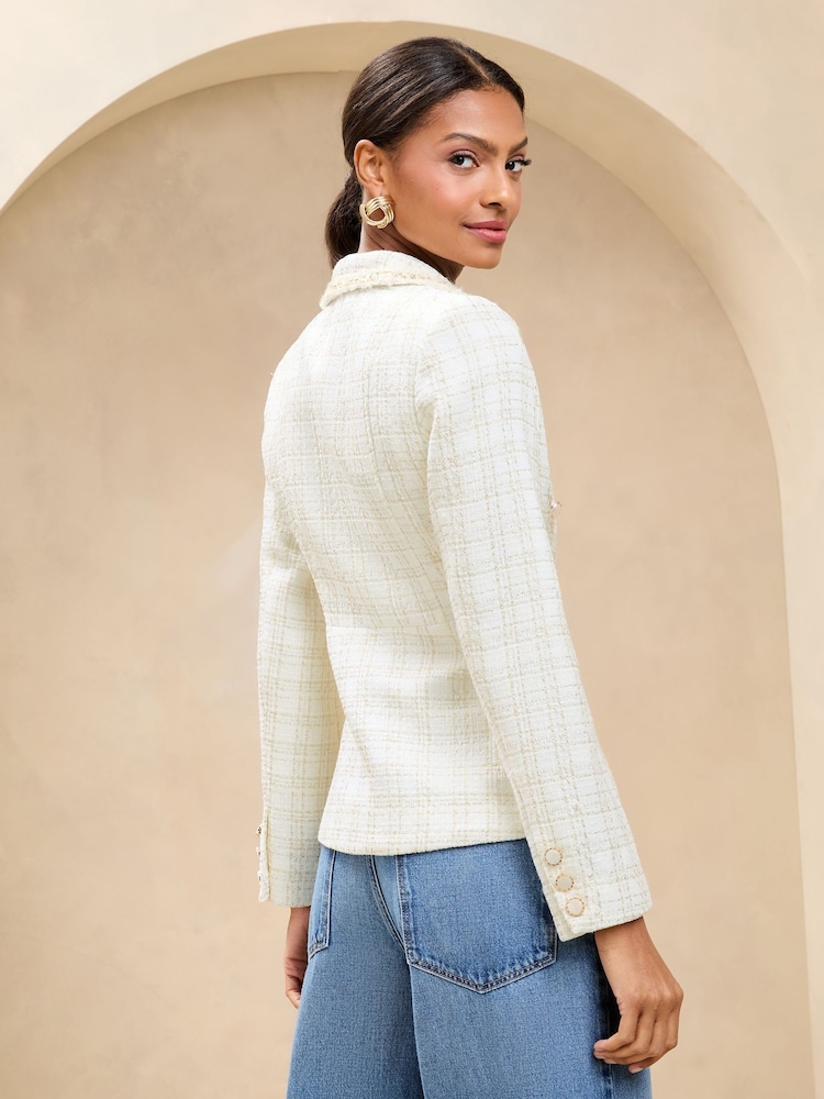 Weiß - Lipsy Zweireihiger Bouclé-Blazer - Bild 4 von 4 Weiß - Lipsy Zweireihiger Bouclé-Blazer - Bild 4 von 4