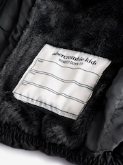 Abercrombie & Fitch V metalnih barvah Puffer jakna; suknjič - Slika 5 iz 9