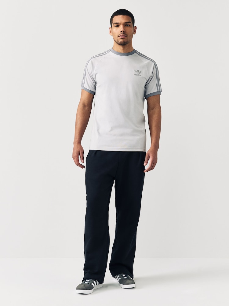 adidas Light Grey Adicolor Classics 3-Stripes 100% Cotton T-Shirt - Image 3 of 5