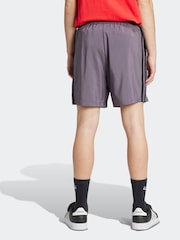 adidas Essentials 3-Stripes Chelsea Shorts - Imagen 3 de 6