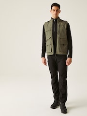 Regatta Green Mens Travel Light Pack Away Bodywarmer - Image 3 of 6