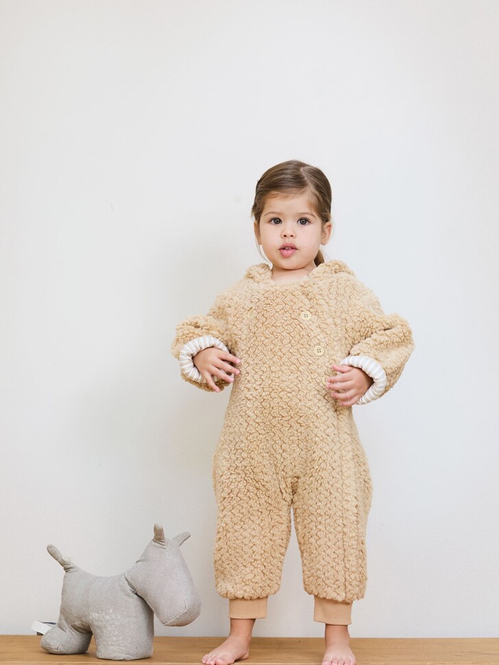 The Little Tailor Natural Chunky Sherpa Fleece Pramsuit