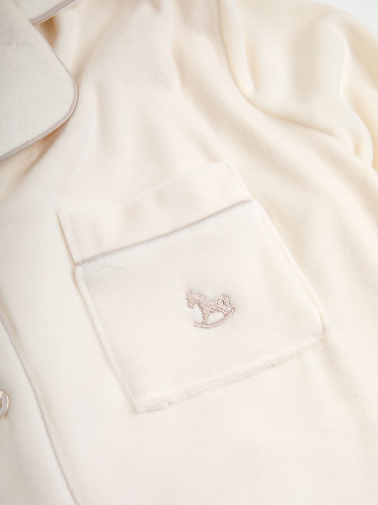 Crème - The Little Tailor Pyjama de Noël en velours doux de luxe - Image 8 of 11