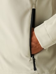 Regatta Cream Mens Dendrick Softshell Jacket - Image 6 of 9