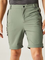 Regatta Green Mens Travel Light Zip Off Packaway Trousers - Image 6 of 9