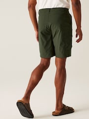 Regatta Green Mens Dalry Multi Pocket Shorts - Image 2 of 6