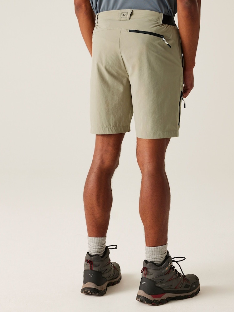 Regatta Green Mens Travel Light Packaway Shorts - Image 2 of 6 Regatta Green Mens Travel Light Packaway Shorts - Image 2 of 6