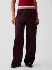 Burgunderrot - Gap Satin Easy Wide-Leg Trousers - Bild 1 von 5