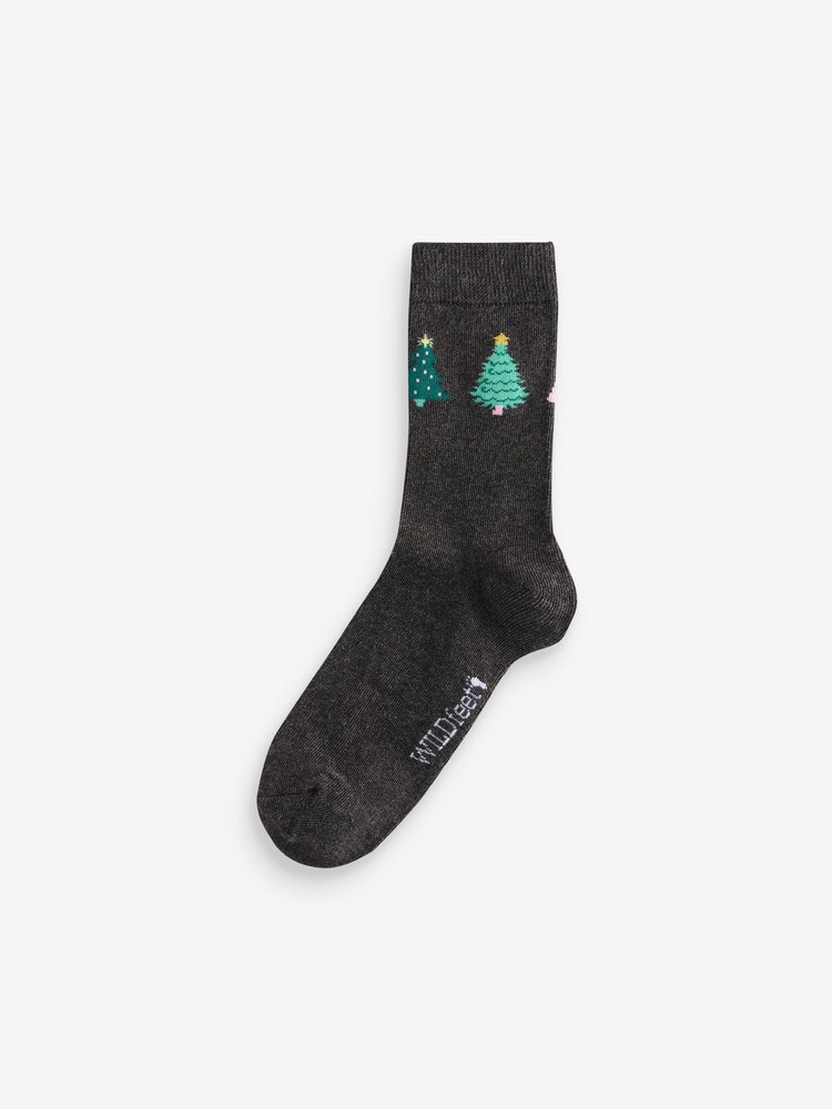 Wild Feet Green Christmas Tree Crew Socks 3 Pack - Image 4 of 4 Wild Feet Green Christmas Tree Crew Socks 3 Pack - Image 4 of 4