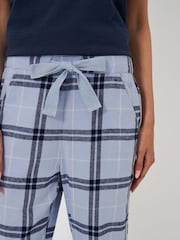 بنطلون مريح ناعم قطن 100% مُزين بنقش مربعات من Crew Clothing Company - صورة 4 من 5