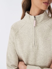 سويت شيرت لون طبيعي بنصف سحاب من Crew Clothing Company - صورة 4 من 5