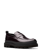 rdeča - Clarks nubuk Badell Step čevlji - Slika 3 iz 7