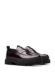 rdeča - Clarks nubuk Badell Step čevlji - Slika 4 iz 7