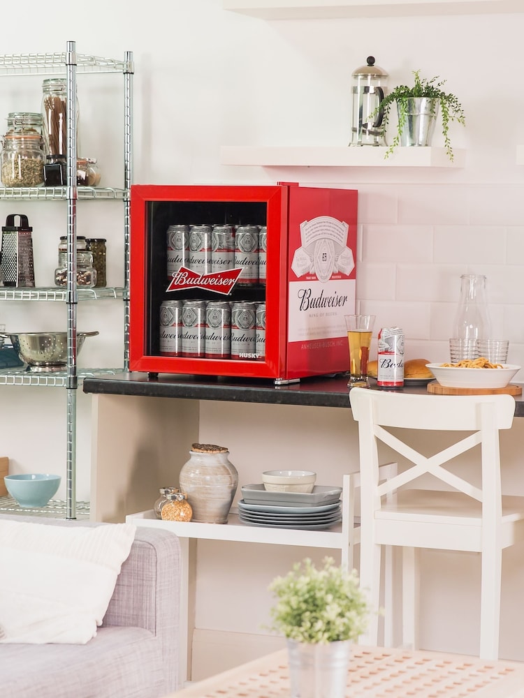 Husky Red Budweiser Drinks Cooler - Image 1 of 8