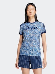 כחול  - adidas Originals חולצת טי עם הדפס Liberty, דגם Cali - תמונה 1 מתוך 6