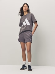 Morado - adidas Small Logo Shorts - Imagen 5 de 6