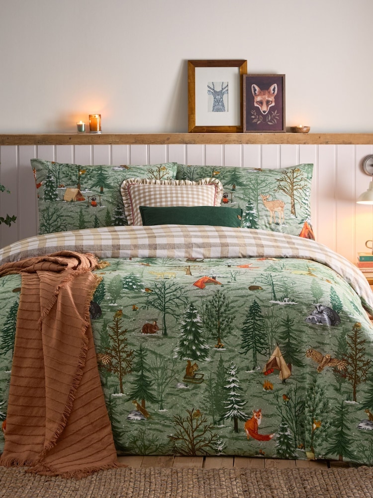 Furn Oak Green Lodge Wood 100% Cotton 100Brushed Duvet Cover Set - Image 1 of 4
