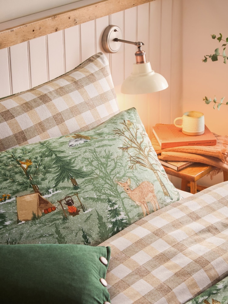Furn Oak Green Lodge Wood 100% Cotton 100Brushed Duvet Cover Set - Image 2 of 4
