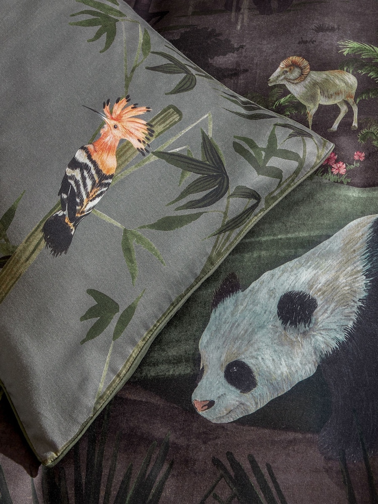 Paoletti Green Chuan 100% Cotton Sateen Duvet Cover Set - Image 3 of 3