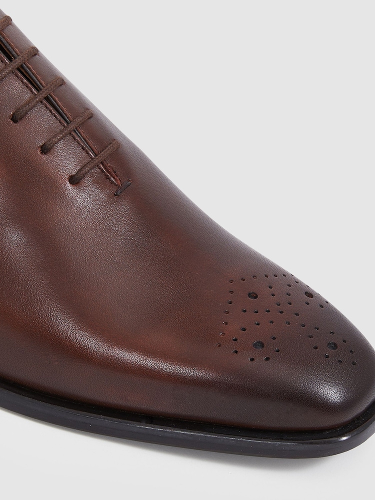 Reiss Dark Tan Mead Leather Brogue Detail Lace-Up Shoes - Image 4 of 4