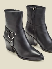 Sosandar Black Western Style Leather Boots - Image 3 of 5